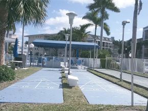 465 Paradise Isle Blvd 307, Hallandale Beach FL 33009