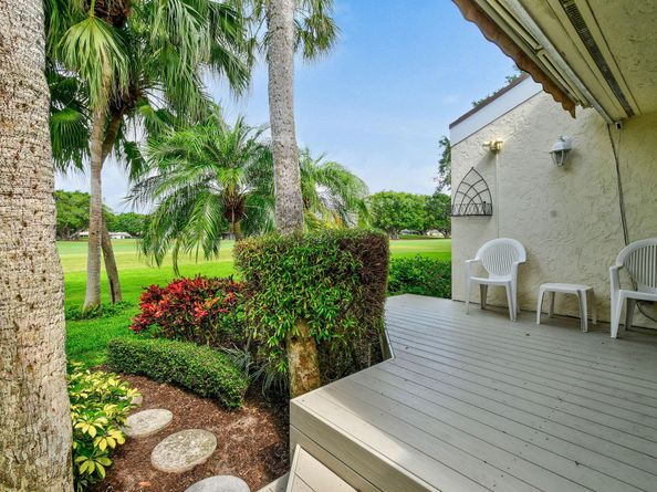 17187 Bay Street, Jupiter FL 33477