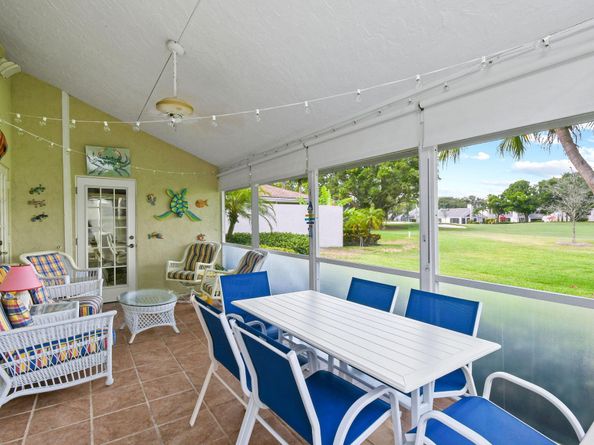 17187 Bay Street, Jupiter FL 33477