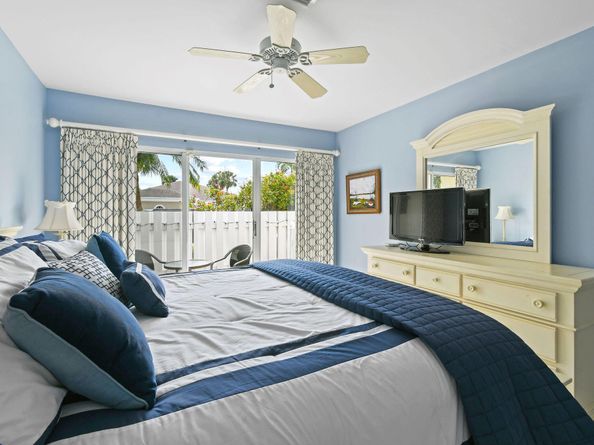 17187 Bay Street, Jupiter FL 33477