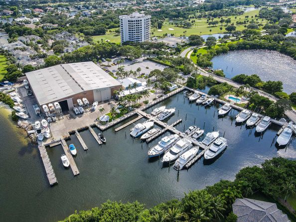 17187 Bay Street, Jupiter FL 33477
