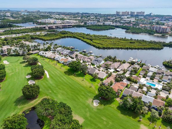 17187 Bay Street, Jupiter FL 33477