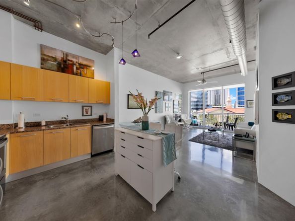 313 NE 2nd St 602, Fort Lauderdale FL 33301
