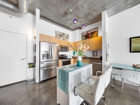 313 NE 2nd St 602, Fort Lauderdale FL 33301
