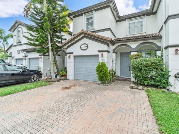 7738 NW 116th Ave 7738, Doral FL 33178