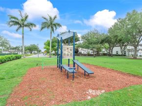 7738 NW 116th Ave 7738, Doral FL 33178