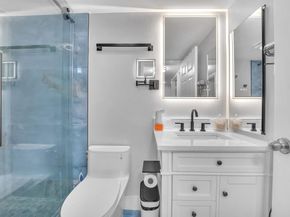7302 S Devon Dr 307, Tamarac FL 33321