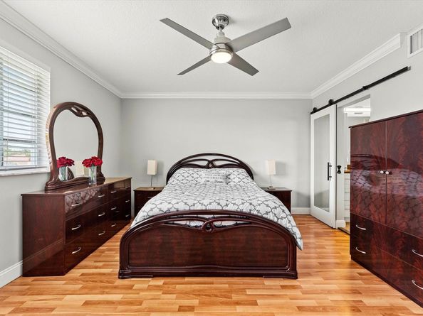 3748 San Simeon Cir, Weston FL 33331