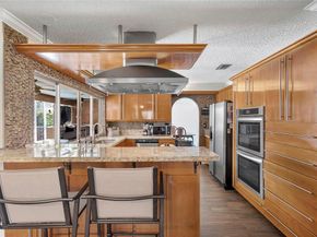 1844 NW 83rd Dr, Coral Springs FL 33071