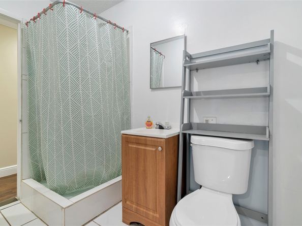 1844 NW 83rd Dr, Coral Springs FL 33071
