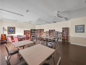 3186 Via Poinciana 114, Lake Worth FL 33467