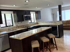 1126 Lincoln St, Hollywood FL 33019