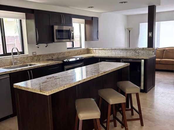 1126 Lincoln St, Hollywood FL 33019