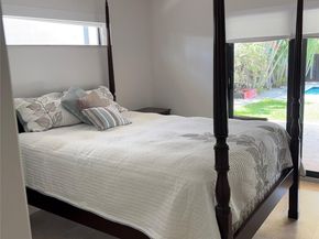 1126 Lincoln St, Hollywood FL 33019