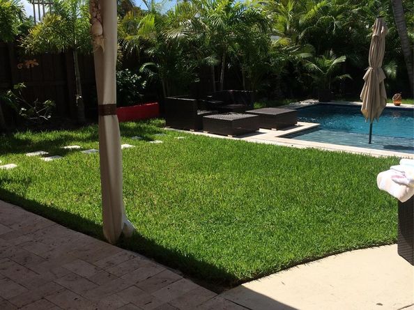 1126 Lincoln St, Hollywood FL 33019