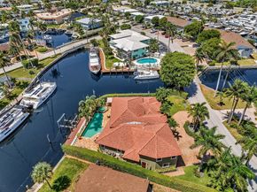 800 SE 22nd Ave, Pompano Beach FL 33062