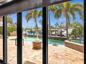 800 SE 22nd Ave, Pompano Beach FL 33062
