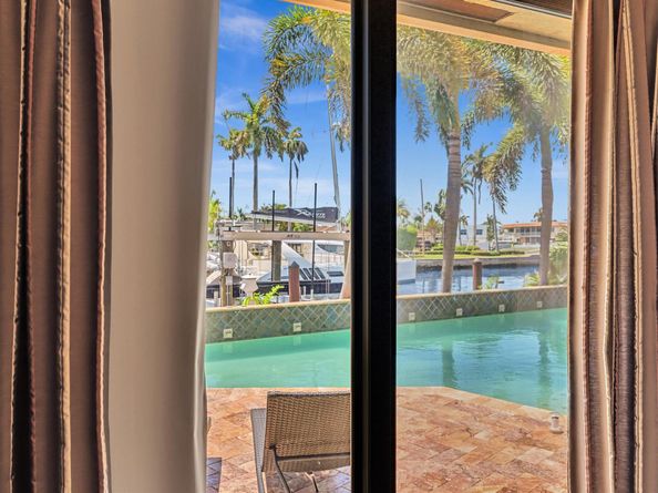 800 SE 22nd Ave, Pompano Beach FL 33062