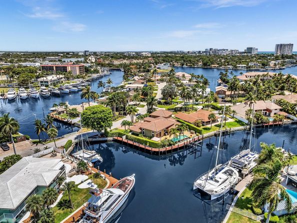 800 SE 22nd Ave, Pompano Beach FL 33062