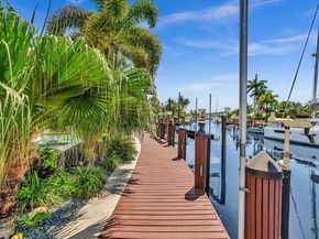 800 SE 22nd Ave, Pompano Beach FL 33062