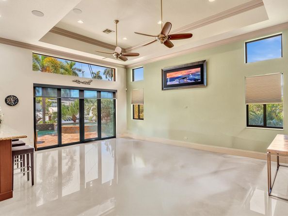 800 SE 22nd Ave, Pompano Beach FL 33062