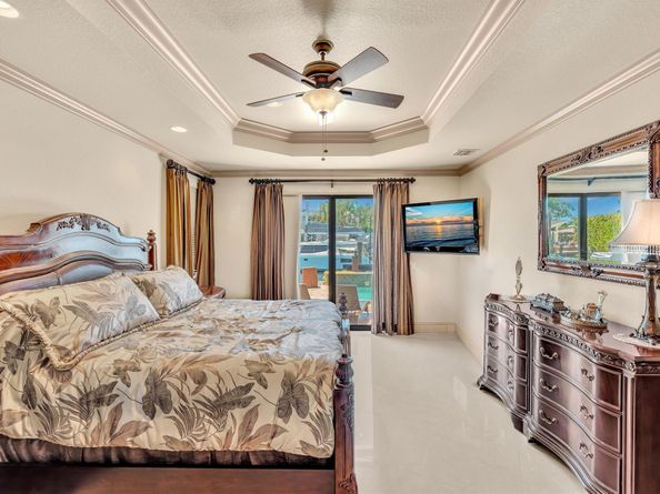 800 SE 22nd Ave, Pompano Beach FL 33062