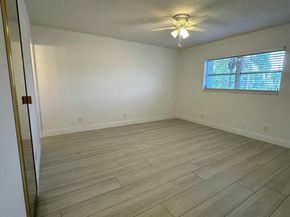 2638 E Gately Drive E 23, West Palm Beach FL 33415