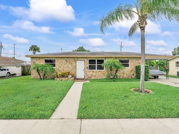621 W 35th Street, Riviera Beach FL 33404