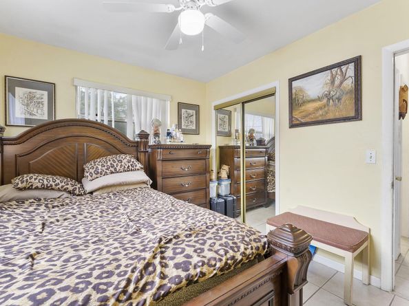 621 W 35th Street, Riviera Beach FL 33404