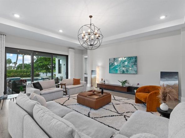 5577 Saint Armands Way, The Acreage FL 33470