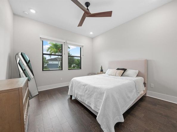 5577 Saint Armands Way, The Acreage FL 33470