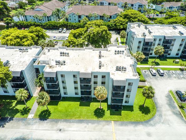 3730 N Pine Island Road 238, Sunrise FL 33351