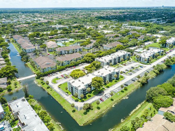 3730 N Pine Island Road 238, Sunrise FL 33351