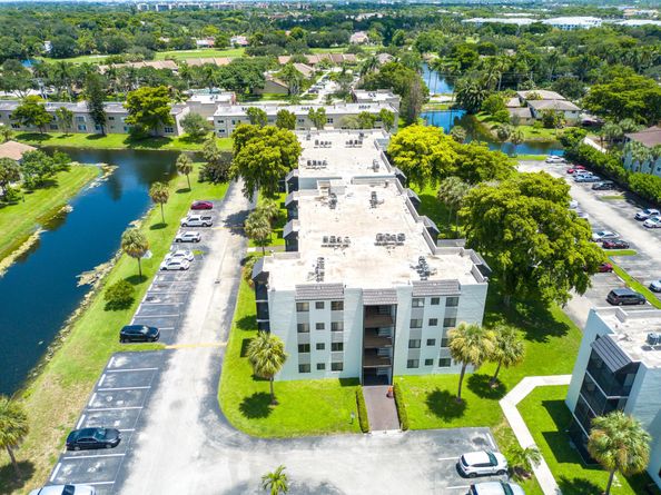 3730 N Pine Island Road 238, Sunrise FL 33351