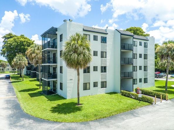 3730 N Pine Island Road 238, Sunrise FL 33351
