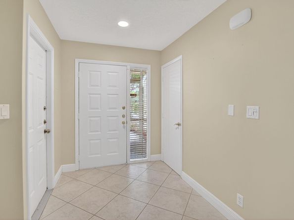 5051 Pointe Emerald Lane 5051, Boca Raton FL 33486