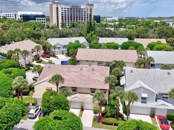 5051 Pointe Emerald Lane 5051, Boca Raton FL 33486
