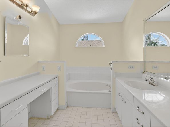 5051 Pointe Emerald Lane 5051, Boca Raton FL 33486