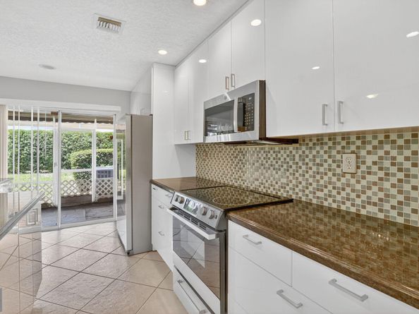5051 Pointe Emerald Lane 5051, Boca Raton FL 33486