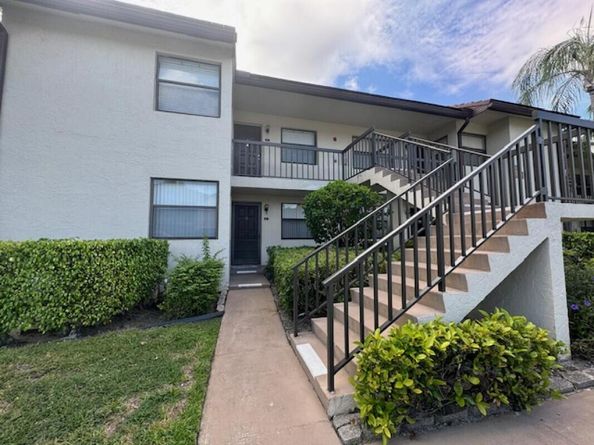 7674 Tahiti Lane 101, Lake Worth FL 33467