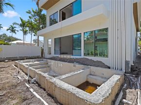 721 SE 9th St, Fort Lauderdale FL 33316
