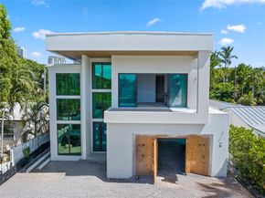 721 SE 9th St, Fort Lauderdale FL 33316