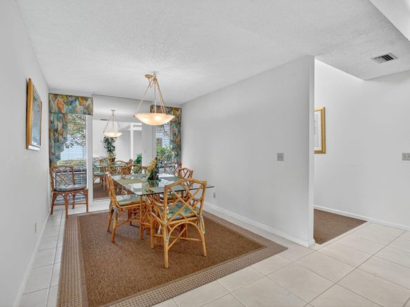 19600 Sawgrass Circle 2604, Boca Raton FL 33434