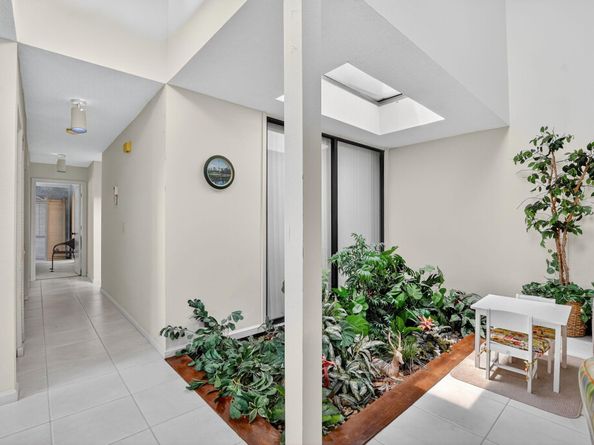 19600 Sawgrass Circle 2604, Boca Raton FL 33434