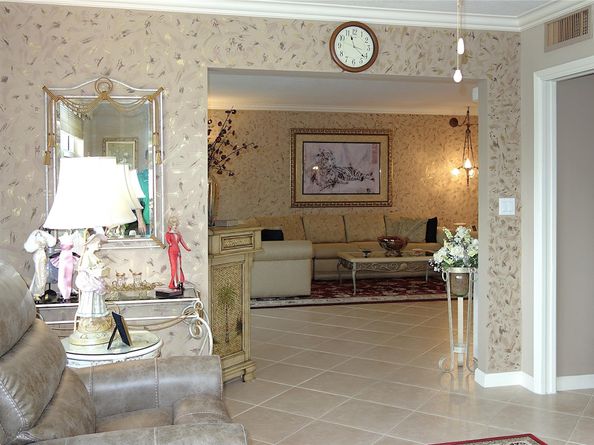 3507 Oaks Way 307, Pompano Beach FL 33069