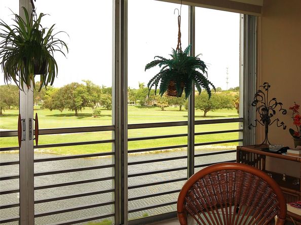 3507 Oaks Way 307, Pompano Beach FL 33069