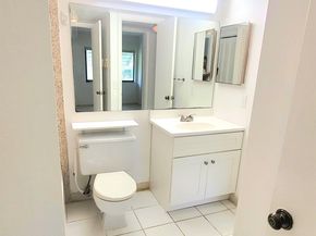 217 Pine Hov Circle A1, Greenacres FL 33463