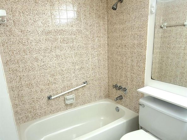 217 Pine Hov Circle A1, Greenacres FL 33463