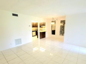 217 Pine Hov Circle A1, Greenacres FL 33463