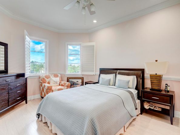 2775 Lake Drive, Singer Island FL 33404